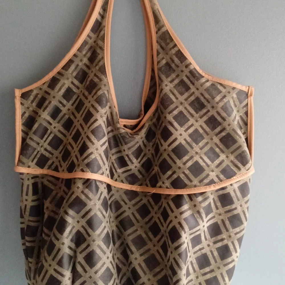 Designer Canvas Tote Bag Geometric Print Tan Beige‎ Zipper Pockets